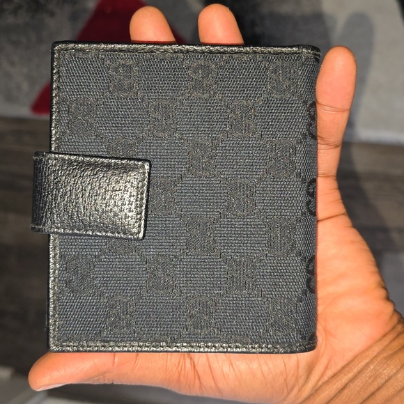Gucci Canvas Wallet - Picture 10 of 10